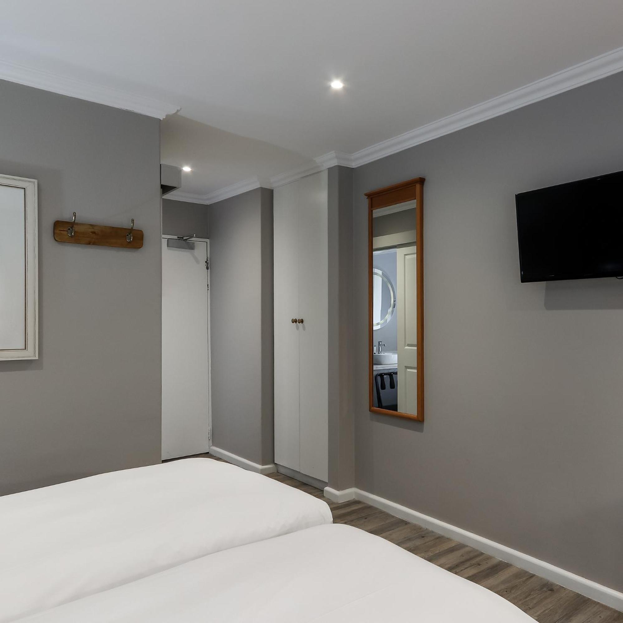 Premier Express Inn George Exterior foto